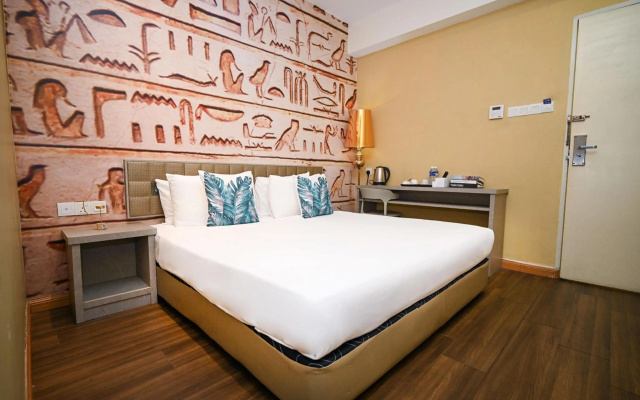 Swing & Pillows at USJ Taipan – Guest Rooms – Subang Jaya