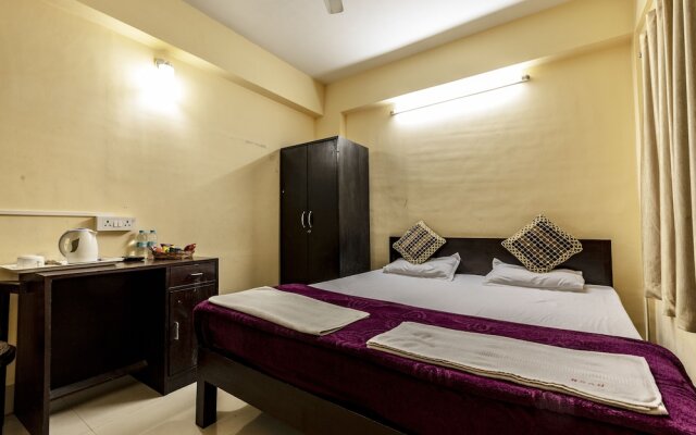 The Salvation Army Red  Shield Guest House - Hostel