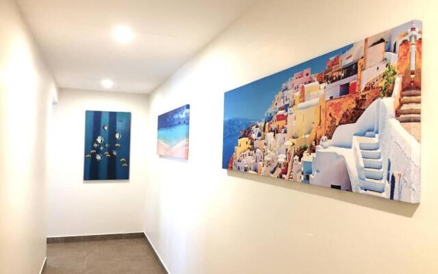 Luxury Apartment Caves Beach 4 Bed