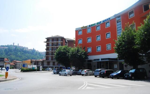 Alpi Del Mare