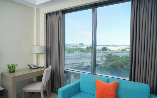 Stay Across NAIA Terminal 3