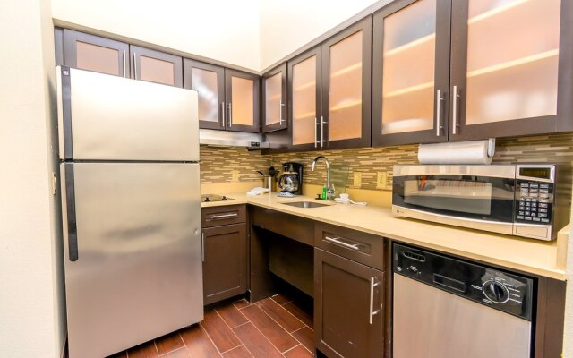 Staybridge Suites Houston IAH - Beltway 8 by IHG