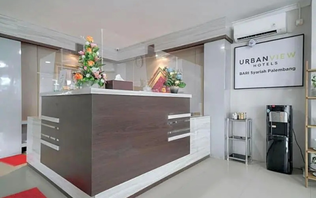Urbanview Hotel Bari Syariah Palembang – Lobby – Palembang