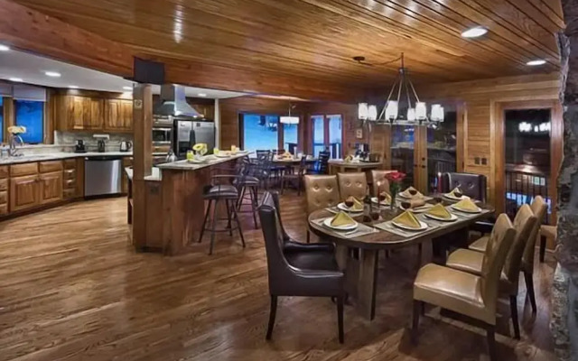 Trails Edge Lodge
