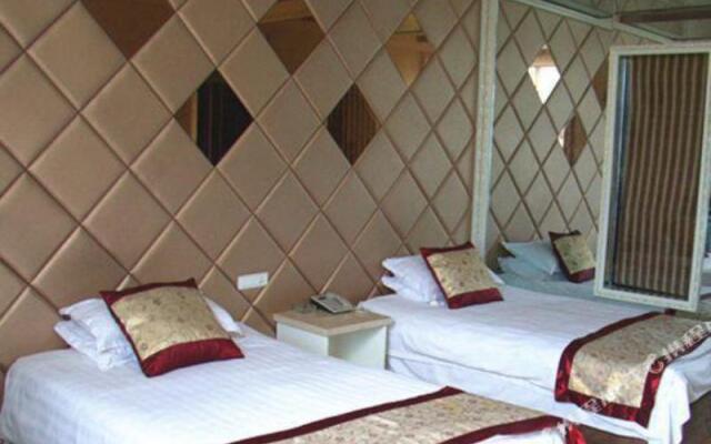Jianchuan Business Hotel