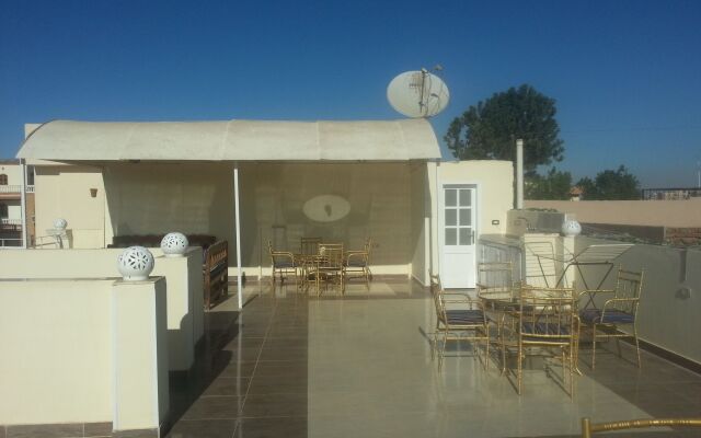 Luxor Star Apartments