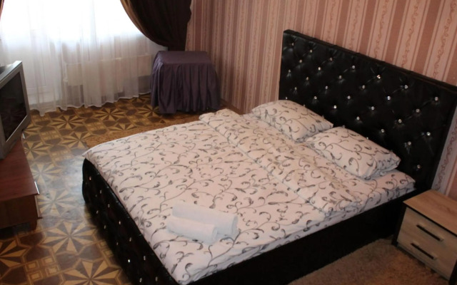 Apartment on Vasylia Stusa St, 2