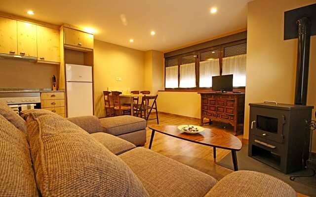 Snö Apartamentos Mont Romies Plaza