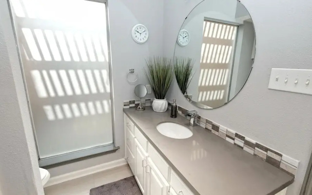 3Bdrm 2Bath 2Beds - NRG, Galleria