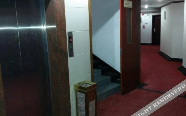Yihe Hotel
