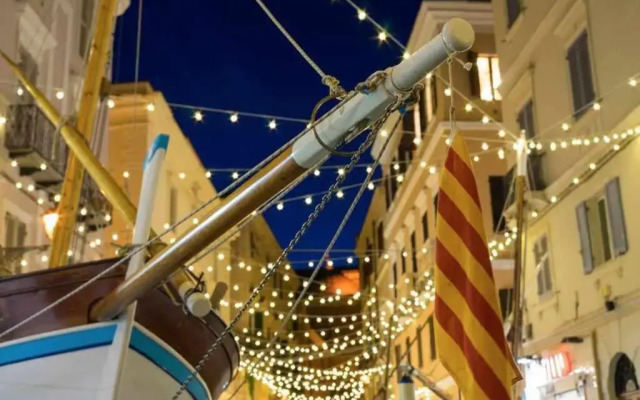 Residencia Vejademar 6 posti letto con vista mare e posto auto