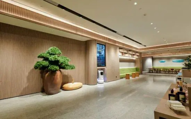 JI Hotel (Lanzhou West Railway Station Zhongtianjian Plaza)
