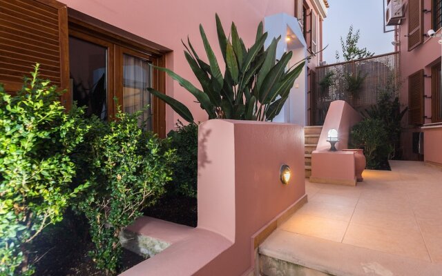 Leste Luxury Homes