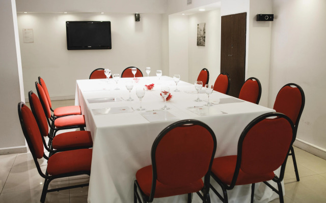 Ker Urquiza Hotel