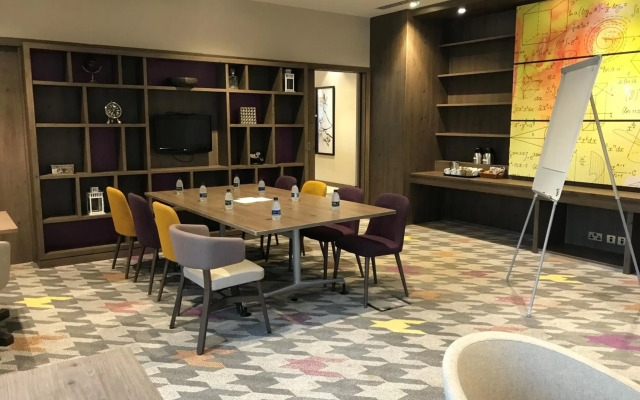 Hampton by Hilton Oxford