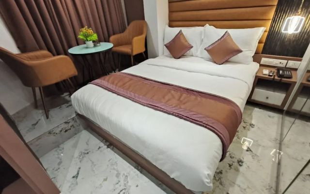 Hotel Prime Suites Airoli