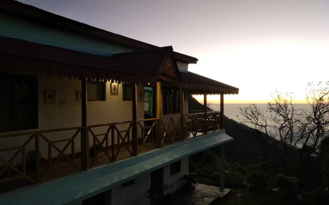 Kafal House Pangot