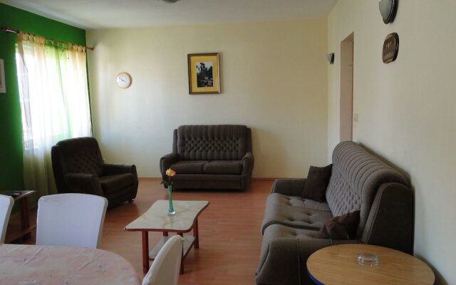 Apartments and Room Vikeli