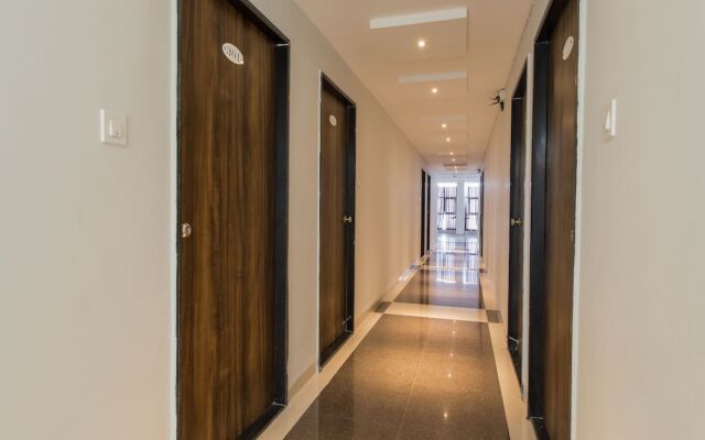 OYO 9719 Hotel Relax Inn