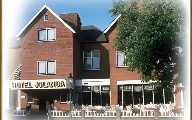 hotelImage