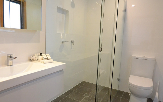 Novotel Lake Crackenback Resort & Spa