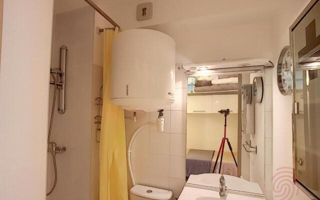 Appartement Lamalou-les-Bains, 1 pièce, 2 personnes - FR-1-451-76