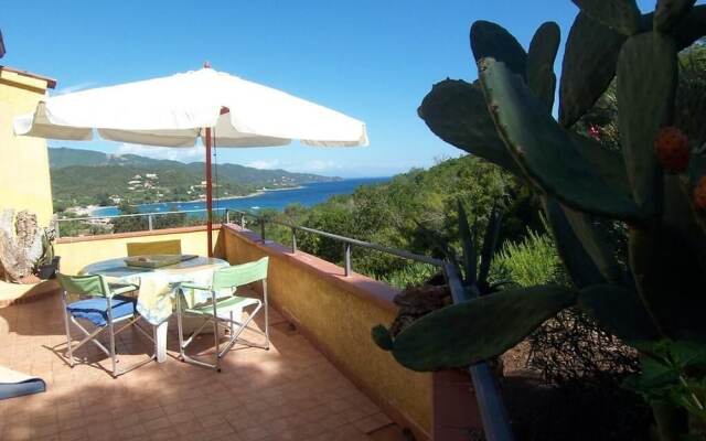 Apartment CHIRO - Sea view - Favone Apartment 1