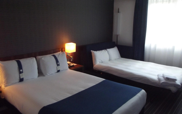 Holiday Inn Express Preston - South by IHG