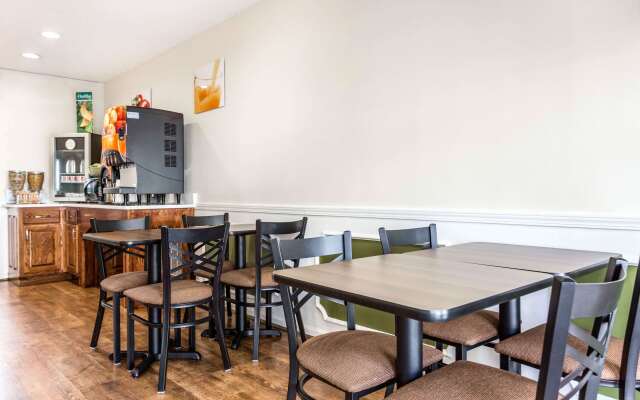 Quality Inn Lancaster