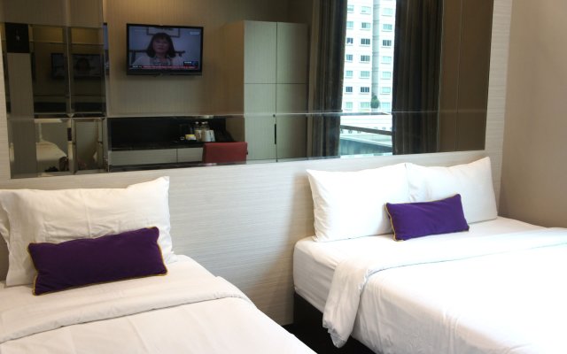 V Hotel Bencoolen