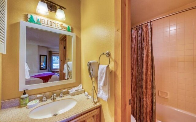 2 Bedroom Condo in Keystone - West Keystone