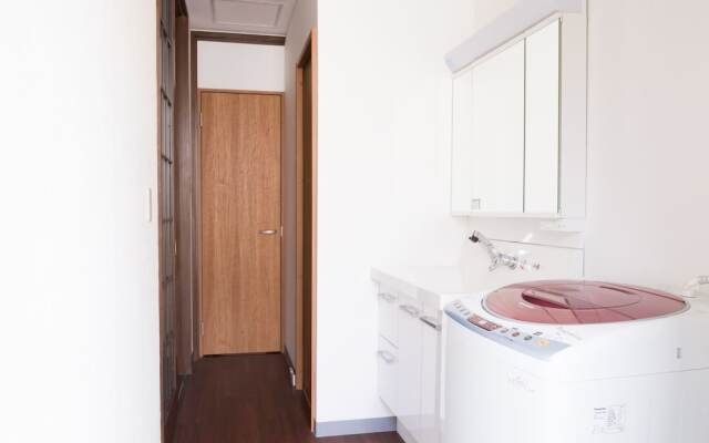 GUESTHOUSE HAKOZAKI GARDEN - Hostel