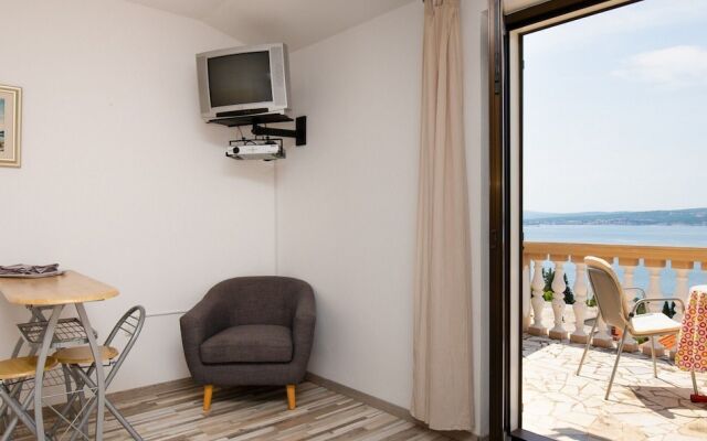 Studio Paula 5 300m From Sea