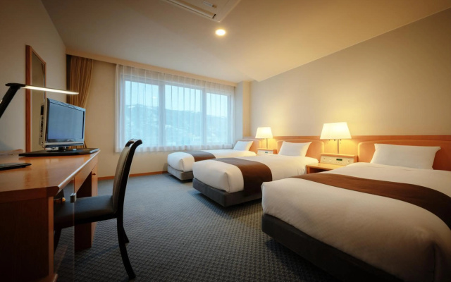 Hotel Miyuki – Guest Rooms – Wakkanai