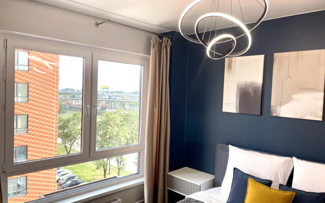 Moscow Apartment on Novokhokhlovskaya street 15 building 1