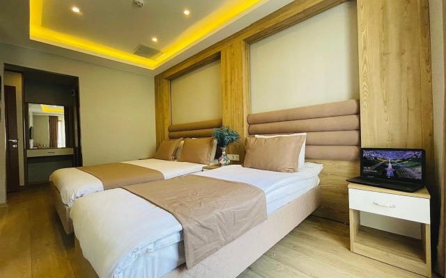 Zem Hotel