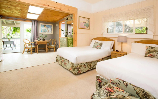 Aloha Junction Bed and Breakfast