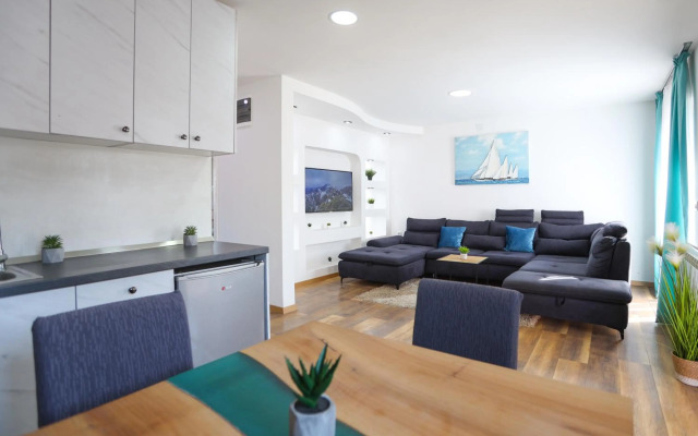 Airport Stay Apartment