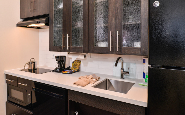 Candlewood Suites Austin Airport by IHG