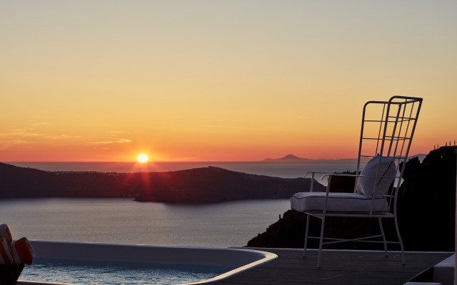 Katikies Chromata Santorini - The Leading Hotels of the World