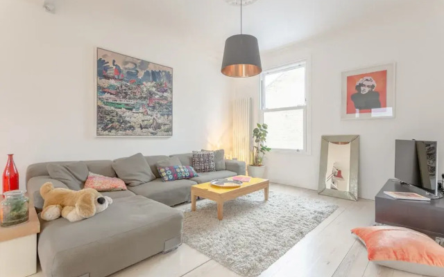 Newly Refurbished 2 Bedroom Property in Peckham