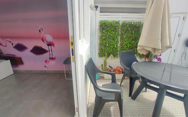 Sweet&Wine Apt with terrace by Flamingo House