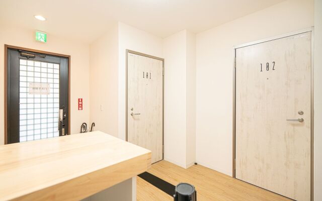 ZAITO Tokyo Luna Lane Economy Inn