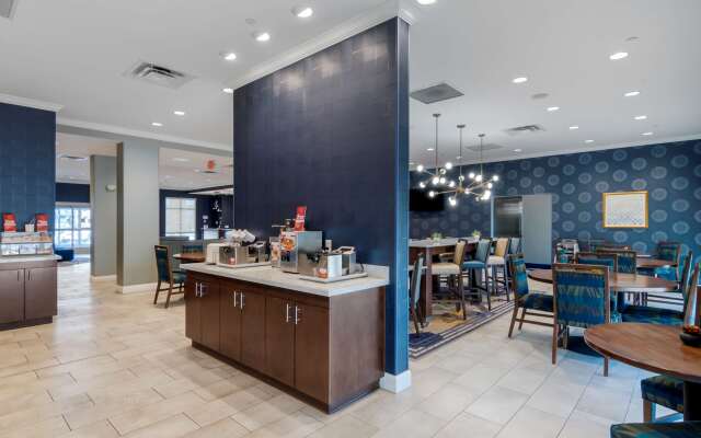 Best Western Plus St. Louis Airport Hotel