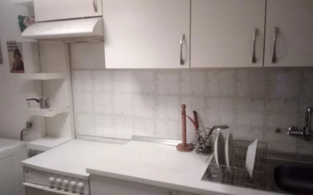 2 Bedroom Center in Thessaloniki!