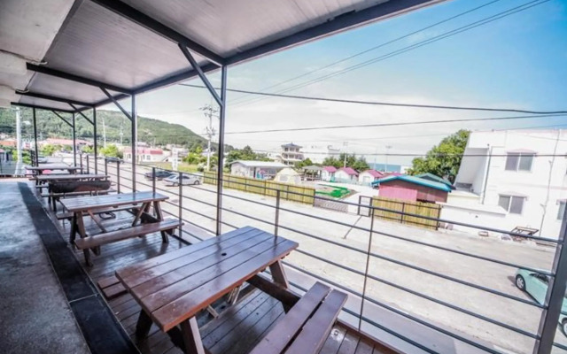 Pohang Rainbow Pension