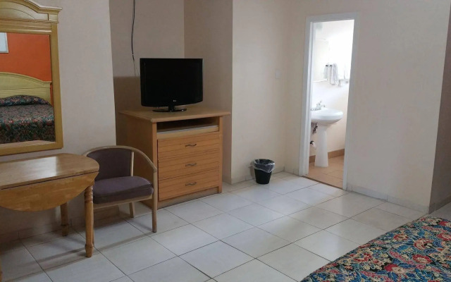 Travelers Inn Clearwater