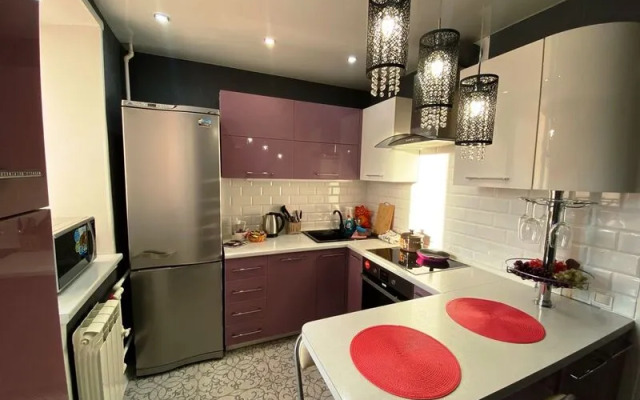 Апартаменты Липсити  на ул. Космонавтов , д. 100