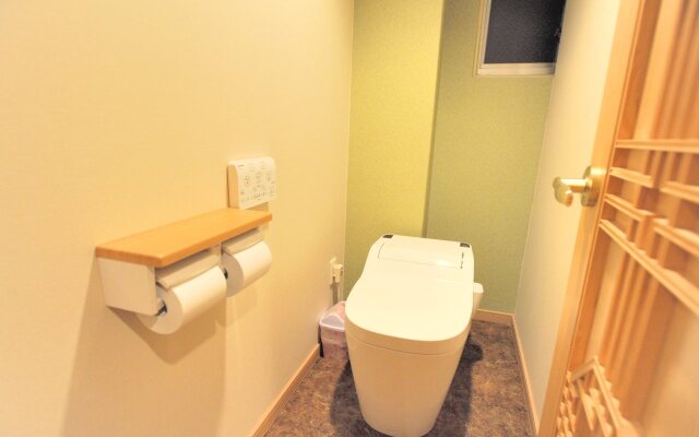 HOLIDAY VIEW INN - Hostel