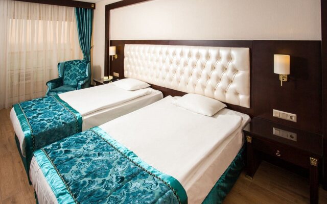 Ege Palas Business Hotel